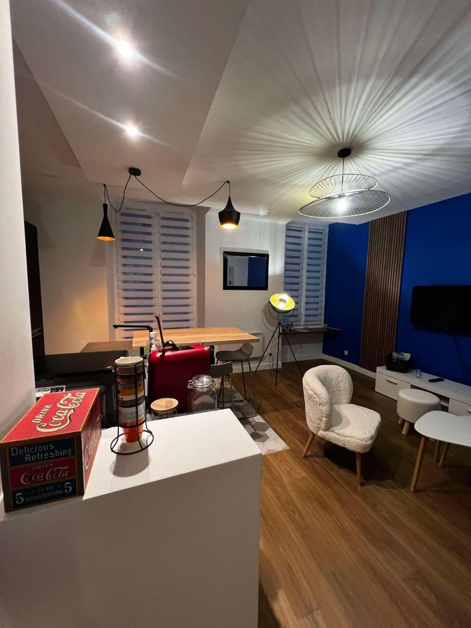 Appartement Le Flamboyant - Wifi - Central - Cosy Екс ле Бен Екстериор снимка